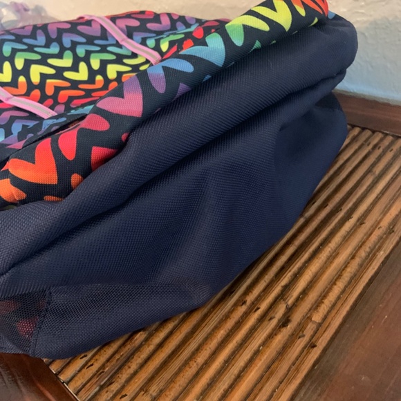 Lands End Rainbow Heart Large Backpack - Picture 5 of 8